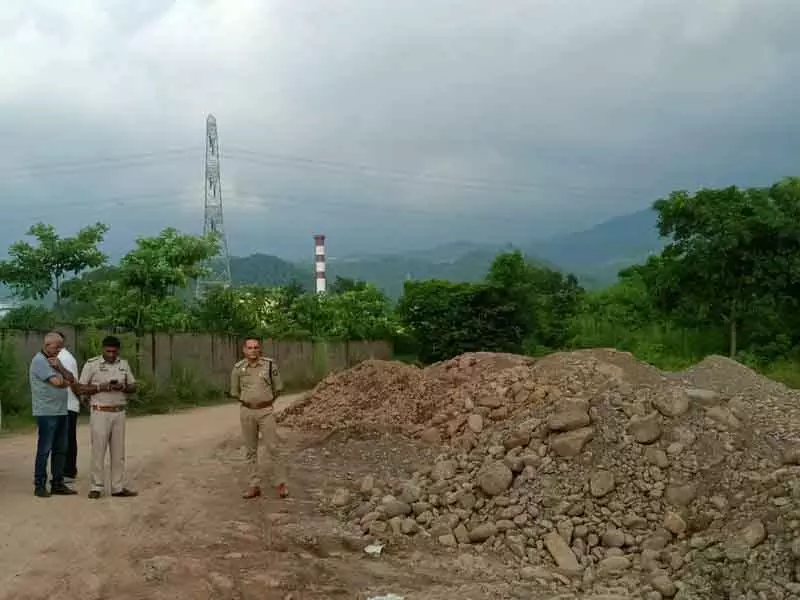 Nalagarh police ने 11 अनधिकृत टीले खोजे Nalagarh police ने 11 अनधिकृत टीले खोजे