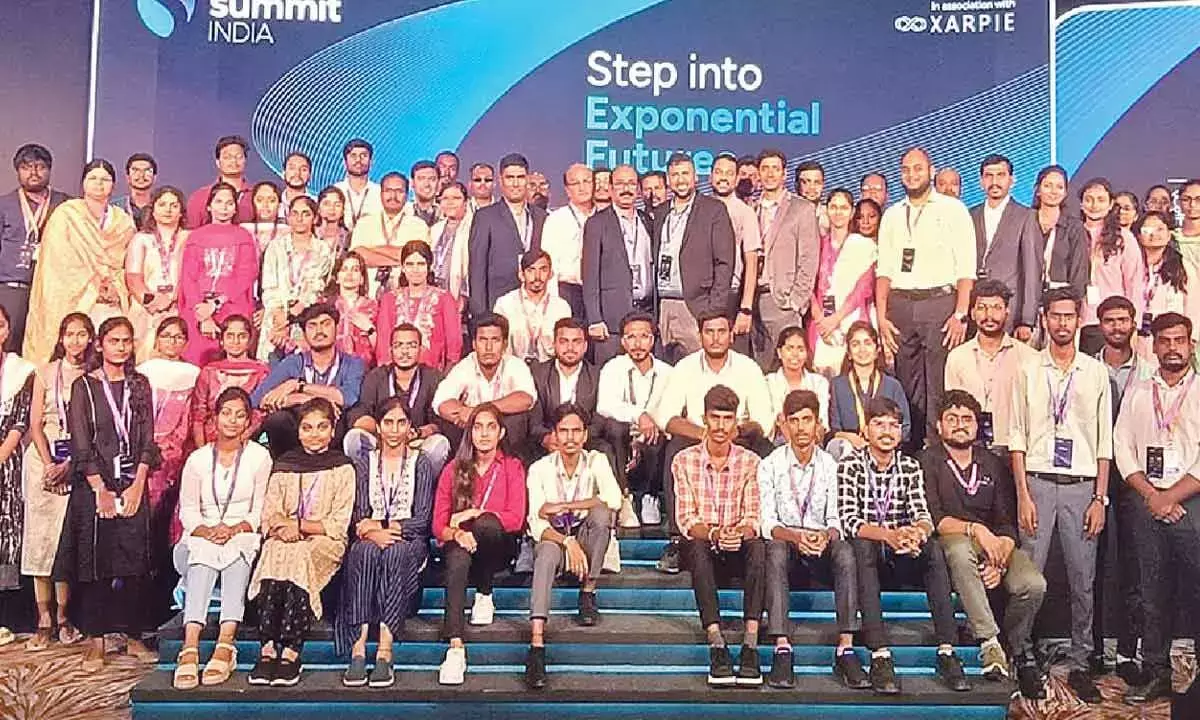 MITS संकाय और छात्र अंतर्राष्ट्रीय सिंगुलैरिटी इंडिया शिखर सम्मेलन-2025 में भाग लेंगे MITS संकाय और छात्र अंतर्राष्ट्रीय सिंगुलैरिटी इंडिया शिखर सम्मेलन-2025 में भाग लेंगे