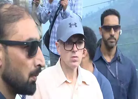 जम्मू-कश्मीर के CM उमर अब्दुल्ला ने बादल फटने से प्रभावित रामबन जिले का किया दौरा जम्मू-कश्मीर के CM उमर अब्दुल्ला ने बादल फटने से प्रभावित रामबन जिले का किया दौरा