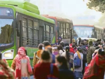 Thane परिवहन निगम वाहनों की कमी से जूझ रहा है, जिससे उसे प्रतिदिन पांच लाख रुपये का नुकसान हो रहा Thane परिवहन निगम वाहनों की कमी से जूझ रहा है, जिससे उसे प्रतिदिन पांच लाख रुपये का नुकसान हो रहा