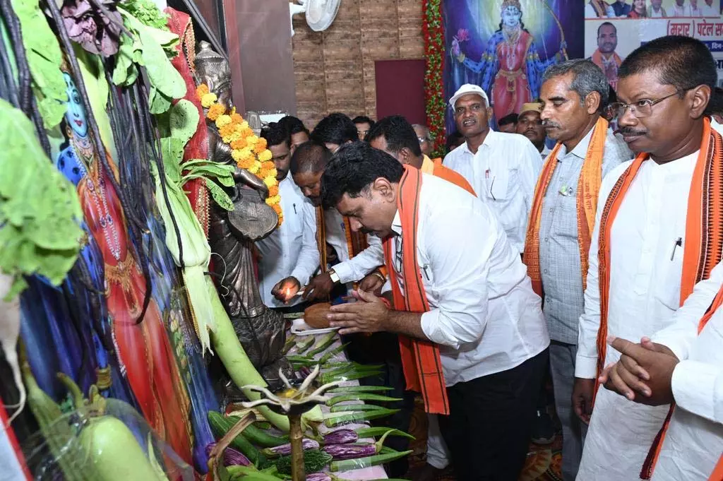 पटेल समाज मेहनत, लगन और ईमानदारी का प्रतीक: विजय शर्मा पटेल समाज मेहनत, लगन और ईमानदारी का प्रतीक: विजय शर्मा