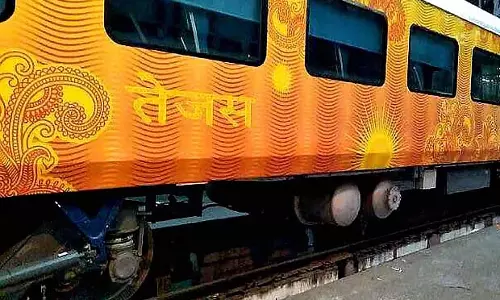 इंदौर-मुंबई सुपरफास्ट स्पेशल तेजस ट्रेन का परिचालन बढ़ाया गया