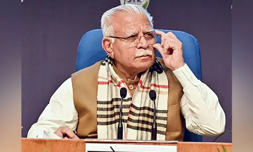 खट्टर ने Haryana के पूर्व सीएम भूपेंद्र हुड्डा पर निशाना साधते हुए कहा खट्टर ने Haryana के पूर्व सीएम भूपेंद्र हुड्डा पर निशाना साधते हुए कहा