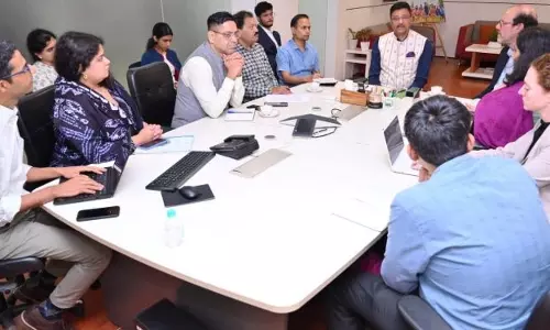नोबेल पुरस्कार विजेता क्रेमर ने राज्य के फसल सलाहकार मॉडल की सराहना की नोबेल पुरस्कार विजेता क्रेमर ने राज्य के फसल सलाहकार मॉडल की सराहना की