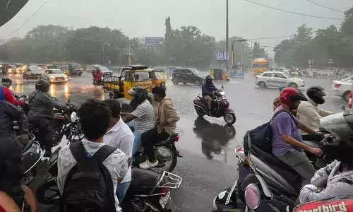 IMD ने अगले 48 घंटों के लिए हैदराबाद और तेलंगाना में भारी बारिश की चेतावनी जारी की