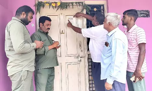 सामाजिक और शैक्षिक सर्वेक्षण: 15 हज़ार परिवारों के लिए पहचान स्टिकर सामाजिक और शैक्षिक सर्वेक्षण: 15 हज़ार परिवारों के लिए पहचान स्टिकर