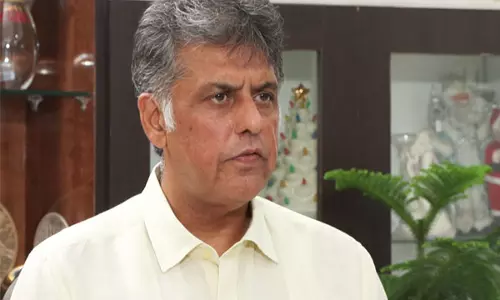 Manish Tewari ने ट्रंप के टैरिफ की आलोचना की, केंद्र से झुकने की अपील की