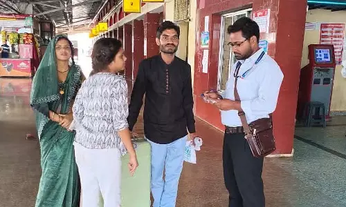 रेलवे ने बिना टिकट और अनियमित यात्रा के लिए एक दिन में 1,500 यात्रियों पर ₹8.71 लाख का जुर्माना लगाया