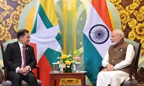 PM मोदी और म्यांमार के PM मिन आंग ह्लाइंग की द्विपक्षीय चर्चा