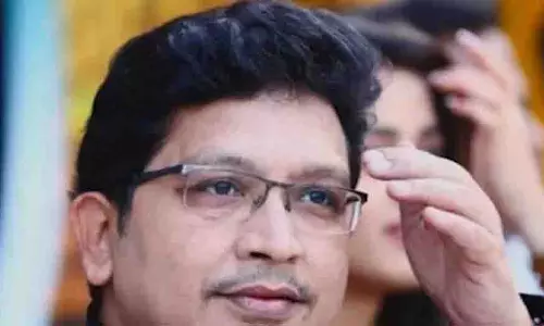 प्रसिद्ध संगीतकार अभिजीत मजूमदार अस्पताल में भर्ती, हालत नाज़ुक प्रसिद्ध संगीतकार अभिजीत मजूमदार अस्पताल में भर्ती, हालत नाज़ुक