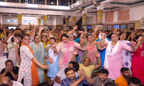 राधा अष्टमी पर ब्रज में उमड़ा श्रद्धा का सैलाब, 7L से अधिक श्रद्धालुओं ने किए दर्शन