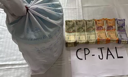 Jalandhar से 3.5 किलो हेरोइन के साथ ड्रग तस्कर गिरफ्तार Jalandhar से 3.5 किलो हेरोइन के साथ ड्रग तस्कर गिरफ्तार
