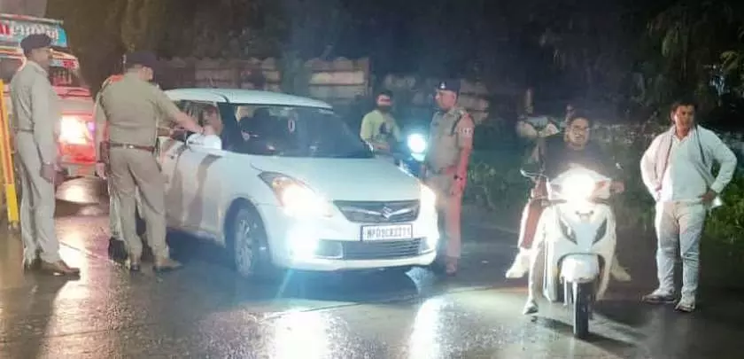 Indore : 130 से अधिक पर शराब पीकर वाहन चलाने का मामला दर्ज, वाहन जब्त Indore : 130 से अधिक पर शराब पीकर वाहन चलाने का मामला दर्ज, वाहन जब्त