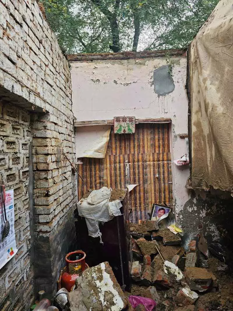 Abohar में छत ढहने से महिला की मौत Abohar में छत ढहने से महिला की मौत