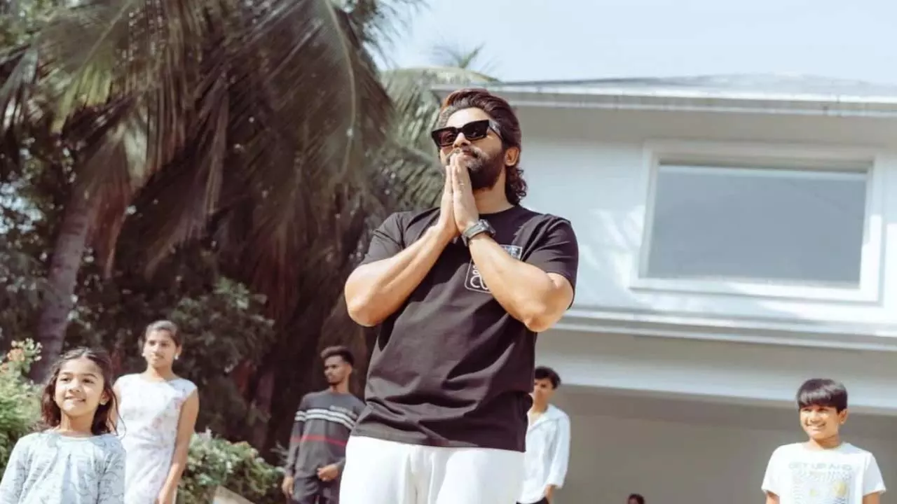 Allu Arjun ने दादी के निधन पर लिखा भावुक नोट Allu Arjun ने दादी के निधन पर लिखा भावुक नोट