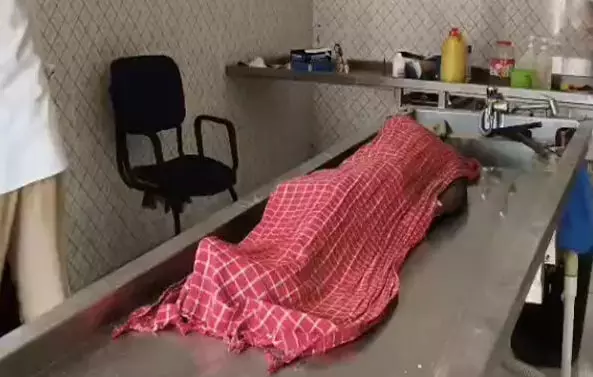 सफाई के दौरान छात्रावास परिसर में हादसा, छात्र की मौत सफाई के दौरान छात्रावास परिसर में हादसा, छात्र की मौत