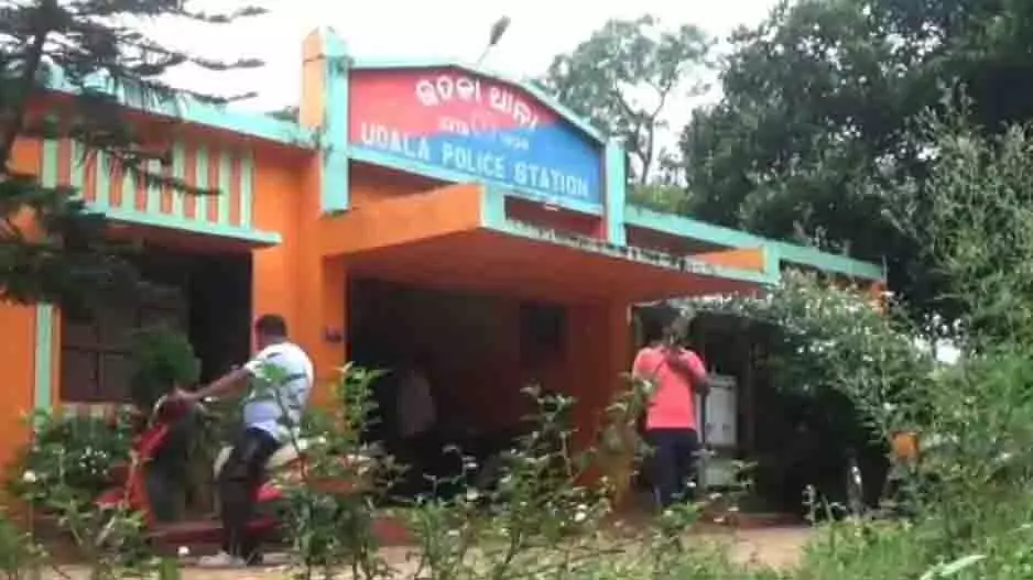 Mayurbhanj: सामूहिक बलात्कार मामला मनगढ़ंत, बारीपदा जेल में रची गई साजिश Mayurbhanj: सामूहिक बलात्कार मामला मनगढ़ंत, बारीपदा जेल में रची गई साजिश