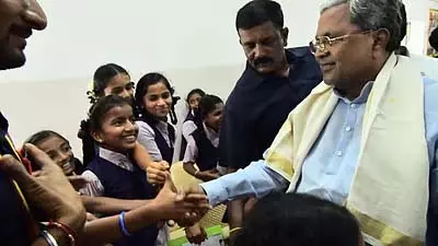 अभी केवल दशहरा मुद्दे पर चर्चा, चामुंडी हिल पर नहीं: CM Siddaramaiah अभी केवल दशहरा मुद्दे पर चर्चा, चामुंडी हिल पर नहीं: CM Siddaramaiah