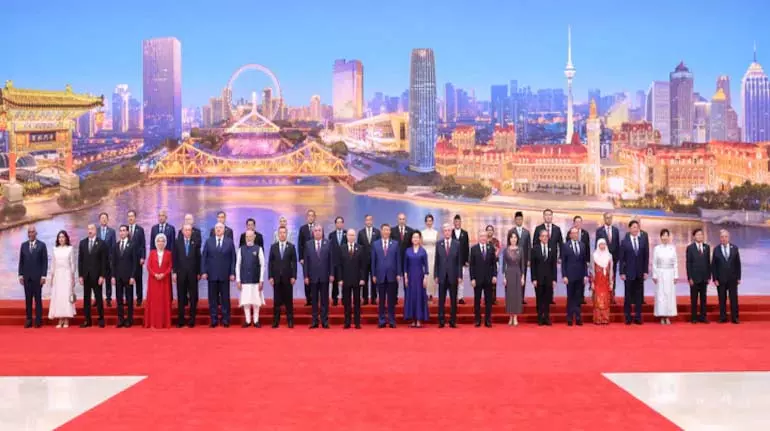 Xi Jinping ने एससीओ शिखर सम्मेलन में धमकाने और शीत युद्ध की मानसिकता की आलोचना की Xi Jinping ने एससीओ शिखर सम्मेलन में धमकाने और शीत युद्ध की मानसिकता की आलोचना की