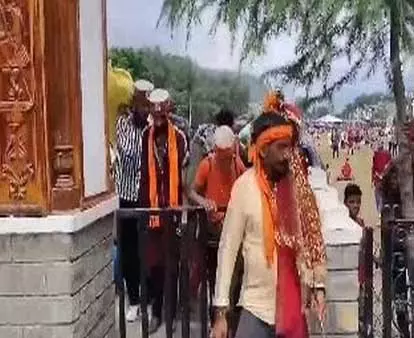 आपदाओं के बीच Chamba की मणिमहेश यात्रा संपन्न, 16 श्रद्धालुओं की मौत, हजारों बचाए गए आपदाओं के बीच Chamba की मणिमहेश यात्रा संपन्न, 16 श्रद्धालुओं की मौत, हजारों बचाए गए