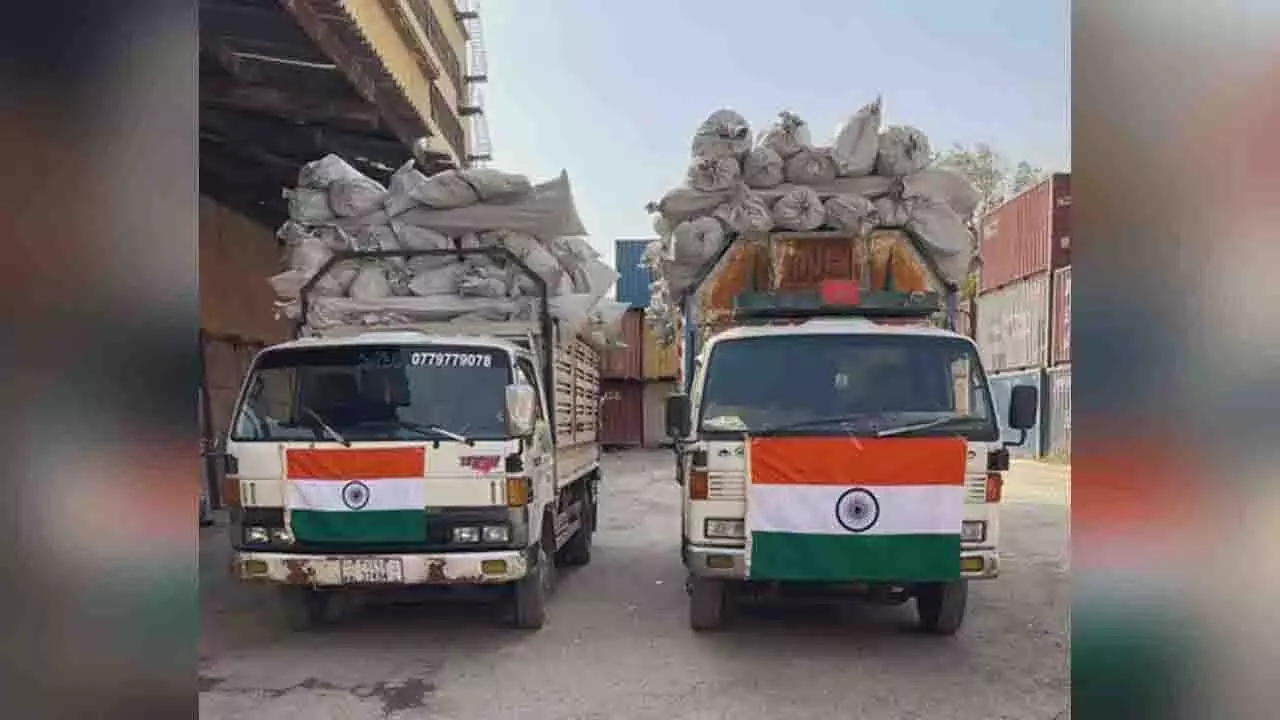 Afghanistan earthquake: भारत ने भेजी मदद, जयशंकर ने मुत्तकी से की बात Afghanistan earthquake: भारत ने भेजी मदद, जयशंकर ने मुत्तकी से की बात