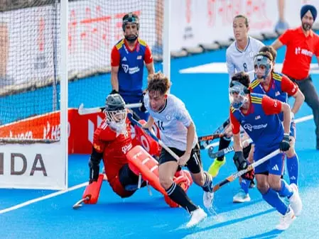 Hockey Asia Cup: शानदार जीत के साथ सुपर-4 में मलेशिया और साउथ कोरिया Hockey Asia Cup: शानदार जीत के साथ सुपर-4 में मलेशिया और साउथ कोरिया