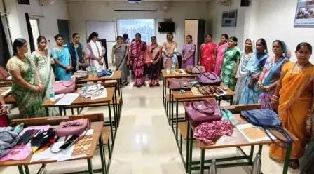ग्राम स्वराज अभियान: महिला सरपंचों के लिए दो दिवसीय प्रशिक्षण शिविर का शुभारंभ ग्राम स्वराज अभियान: महिला सरपंचों के लिए दो दिवसीय प्रशिक्षण शिविर का शुभारंभ