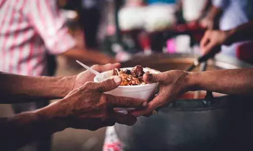 Gurdaspur में बाढ़ प्रभावित लोगों की मदद के लिए आगे आए अहमदिया समुदाय