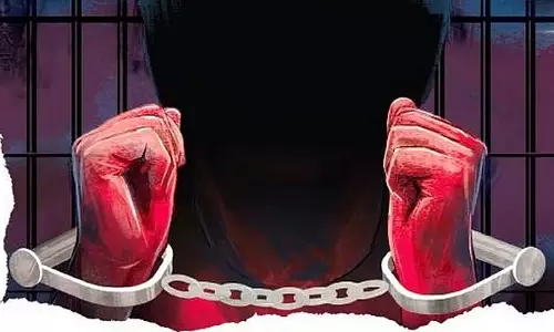 तिरुवल्लूर के पास देसी बम फेंकने के बाद युवक की हत्या: 6 गिरफ्तार तिरुवल्लूर के पास देसी बम फेंकने के बाद युवक की हत्या: 6 गिरफ्तार