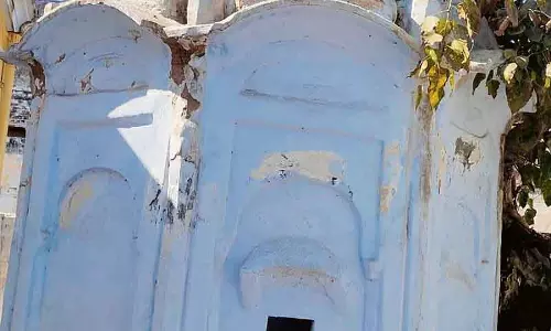 Firozpur के अंतिम शासक दंपत्ति की समाधियां उपेक्षित पड़ी