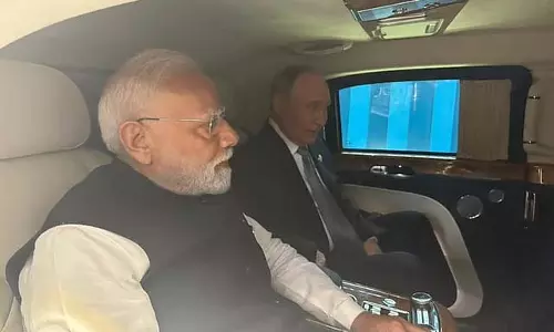 मोदी और पुतिन चीन में एक ही कार में यात्रा की