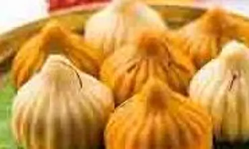 Ganesh Utsav Special :बेसन के मोदक, बप्पा को लगाएं स्वादिष्ट भोग Ganesh Utsav Special :बेसन के मोदक, बप्पा को लगाएं स्वादिष्ट भोग