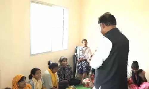 दंतेवाड़ा में बाढ़ पीड़ितों से मिले CM विष्णुदेव साय