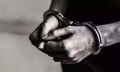 Erode में बच्चा बेचने की कोशिश में 2 लोग गिरफ्तार