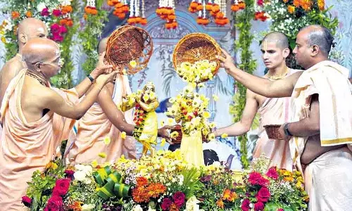 HKM ने राधाष्टमी उत्सव मनाया