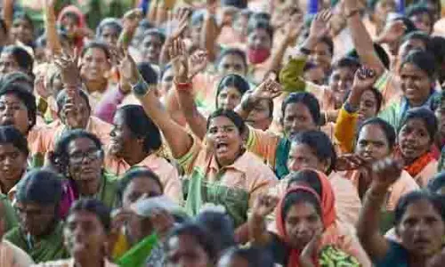 Bengaluru में सफाई कर्मचारियों के लिए अन्नपूर्णा योजना शुरू Bengaluru में सफाई कर्मचारियों के लिए अन्नपूर्णा योजना शुरू