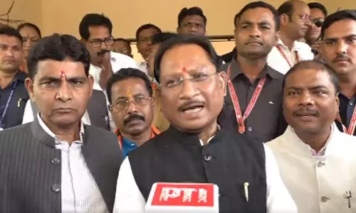 बाढ़ प्रभावितों का हाल जानने सीधे उनके बीच पहुंचे मुख्यमंत्री विष्णुदेव साय