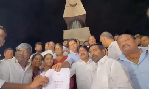 BRS ने घोष आयोग की रिपोर्ट को कूड़ेदान में फेंका, कानूनी और राजनीतिक लड़ाई जारी रखने का संकल्प लिया