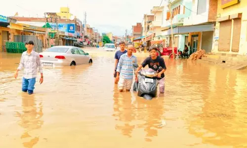 Haryana : भुना में निचले इलाके जलमग्न Haryana : भुना में निचले इलाके जलमग्न