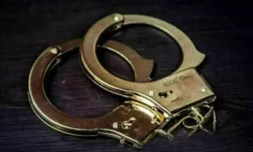 Chandanagar पुलिस ने बाल अपहरण गिरोह का भंडाफोड़ किया, 6 बच्चों को बचाया गया Chandanagar पुलिस ने बाल अपहरण गिरोह का भंडाफोड़ किया, 6 बच्चों को बचाया गया