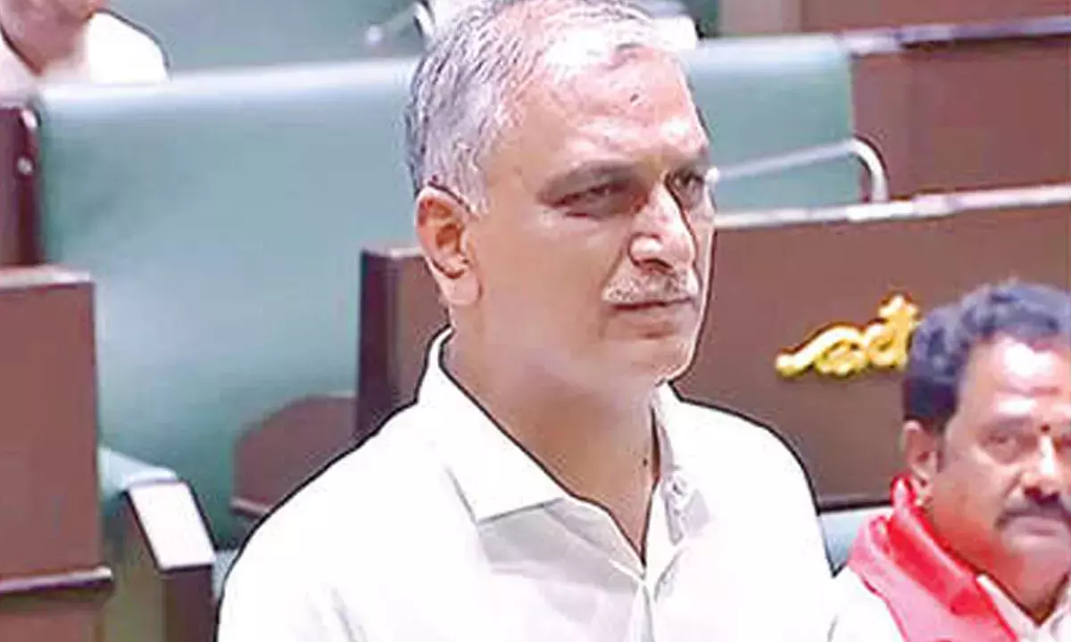 Telangana: नगर पालिकाओं में विकास कार्यों को लेकर कांग्रेस और बीआरएस में टकराव