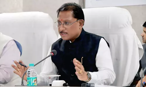पूरी गंभीरता के साथ बाढ़ प्रभावित क्षेत्रों में खड़ी है सरकार : विष्णुदेव साय पूरी गंभीरता के साथ बाढ़ प्रभावित क्षेत्रों में खड़ी है सरकार : विष्णुदेव साय