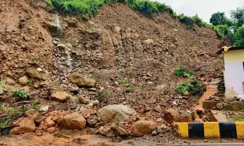 Baddi, रामशहर क्षेत्र में भूमि धंसने के मामले बढ़ रहे Baddi, रामशहर क्षेत्र में भूमि धंसने के मामले बढ़ रहे