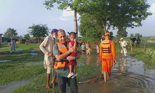 Kangra में लोगों को नदियों से बचने और यात्रा करने की सलाह दी गई