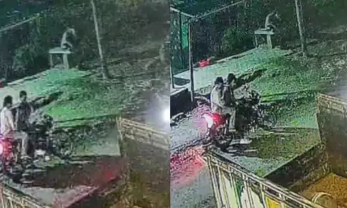 UP: मेरठ में बाइक सवार हमलावरों ने व्यक्ति पर गोलियां चलाईं