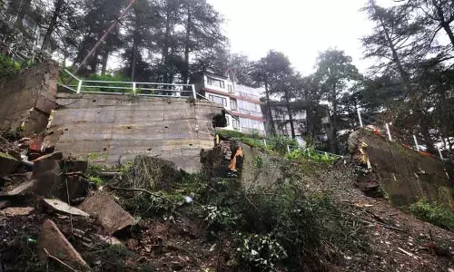 Himachal में आज भी जारी रहेगी भारी बारिश, 6 जिलों में रेड अलर्ट