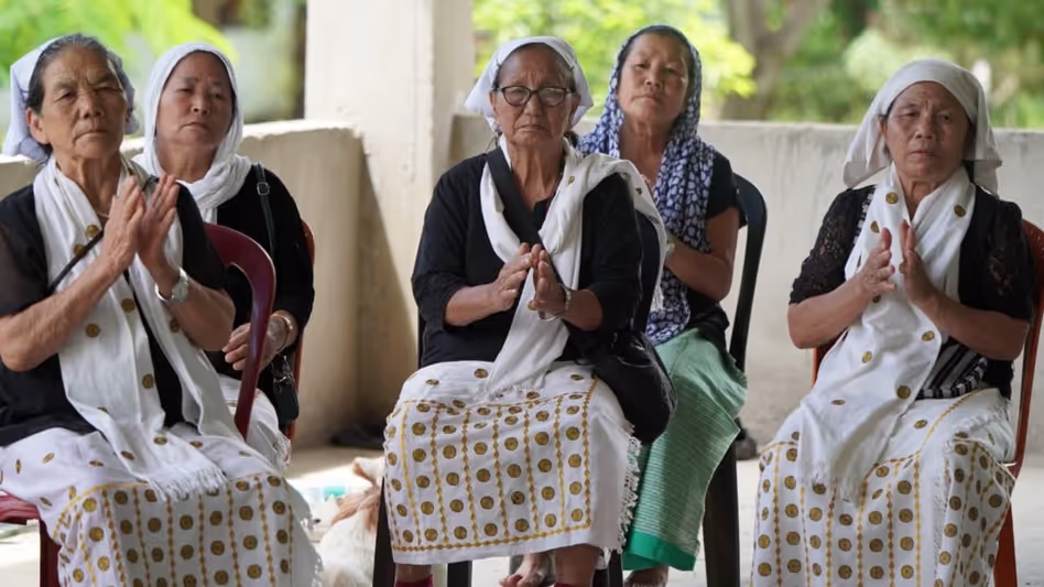 Arunachal  के स्वास्थ्य मंत्री ने पापुम पारे में मानसिक स्वास्थ्य केंद्र को 5 लाख रुपये की सहायता प्रदान की