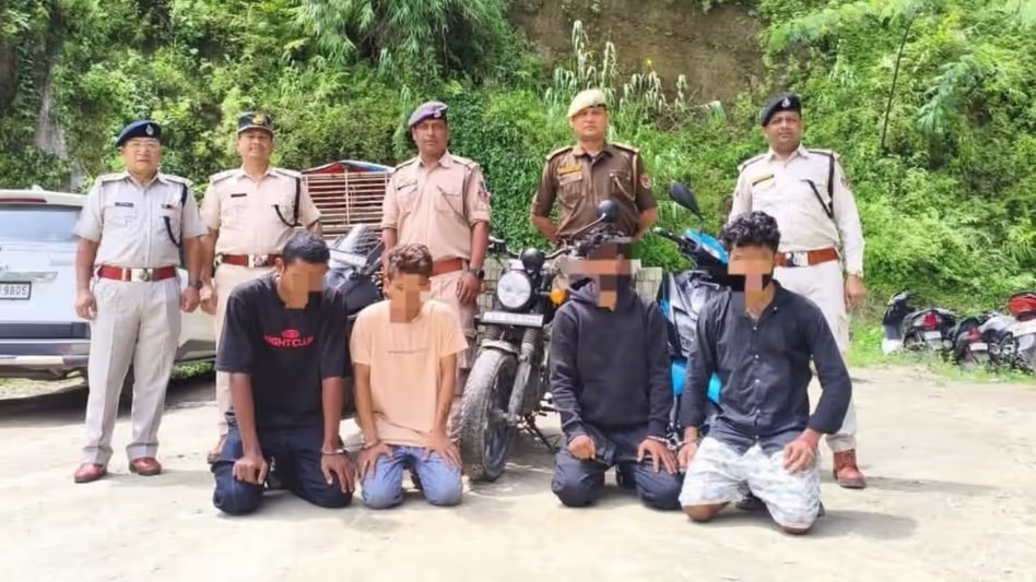 Arunachal : बांदरदेवा पुलिस ने अंतरराज्यीय बाइक चोर गिरोह का भंडाफोड़ कर चोरी के 3 दोपहिया वाहन बरामद किए