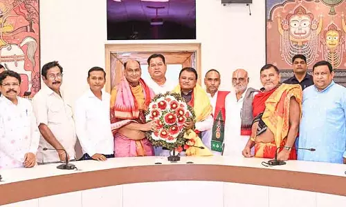 CM Majhi ने नई जगन्नाथ मंदिर समिति के सदस्यों से मुलाकात की