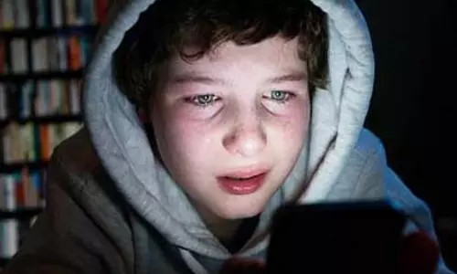 Porn, गेम्स और ब्लैकमेलिंग: ऑनलाइन दुनिया की लत या मौत का खेल? Porn, गेम्स और ब्लैकमेलिंग: ऑनलाइन दुनिया की लत या मौत का खेल?